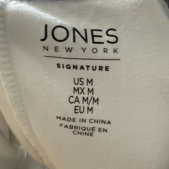 Jones New York Women’s Medium White Skort - Picture 4 of 4